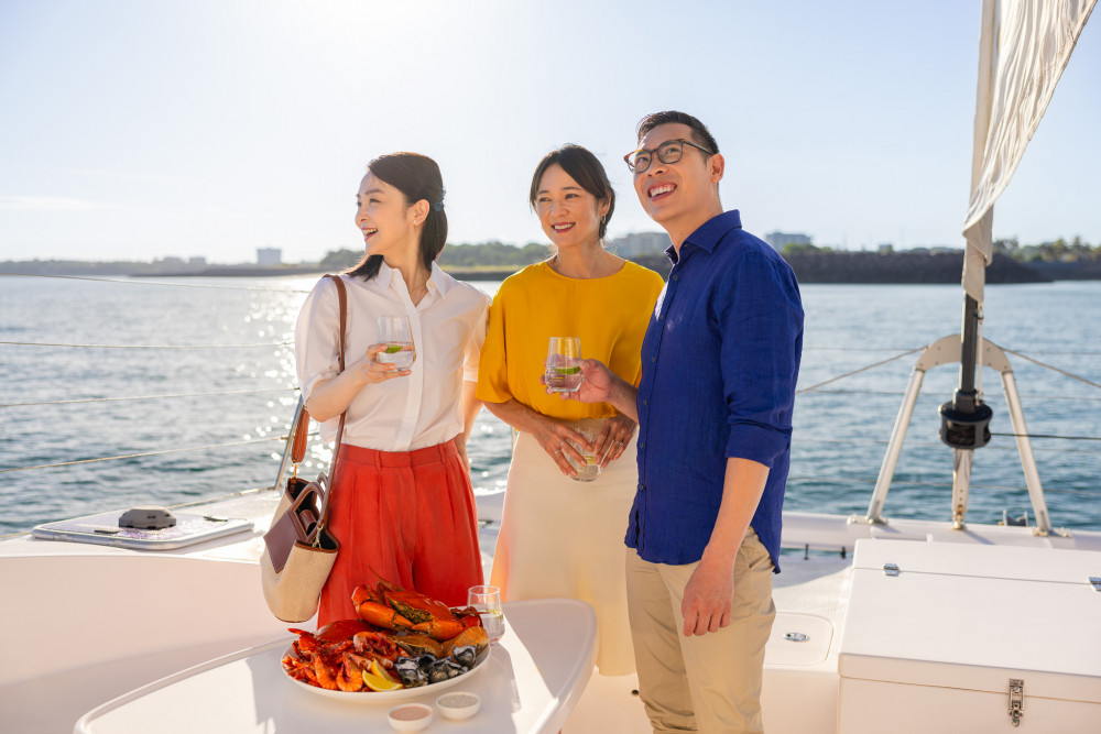 Group on Darwin Harbour catamaran