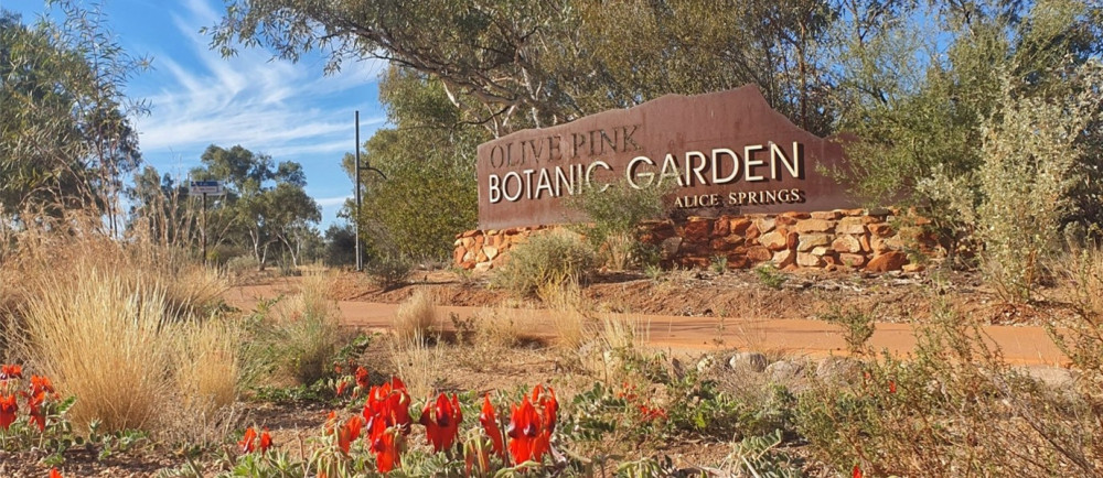 Olive Pink Botanic Garden entrance and sign