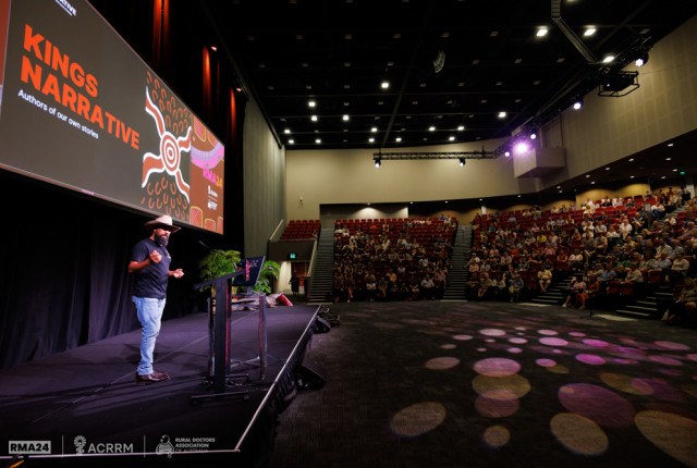 Man giving presentation at Rural Medicine Australia 2024 Conference