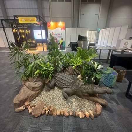 Custom design with crocodile