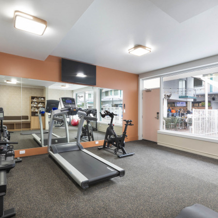 Gym at The Cavenagh Hotel
