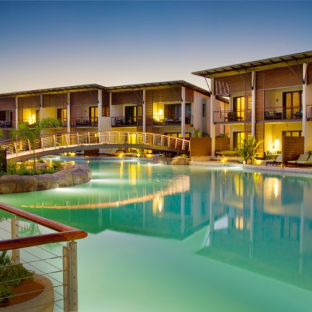 Lagoon pool at Mindil Beach Casino and Resort 