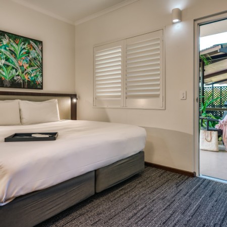 Room at Palms City Resort