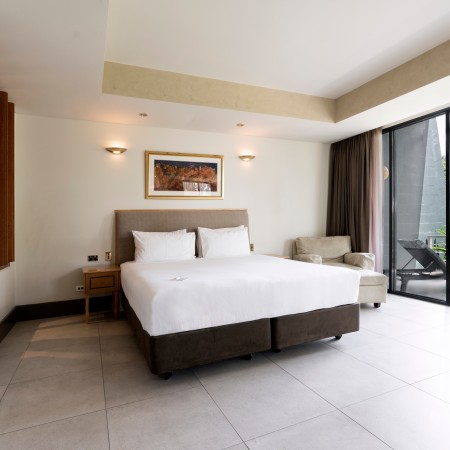 Room at Mindil Beach Casino Resort