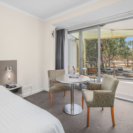 Stay at Alice Springs Hotel room